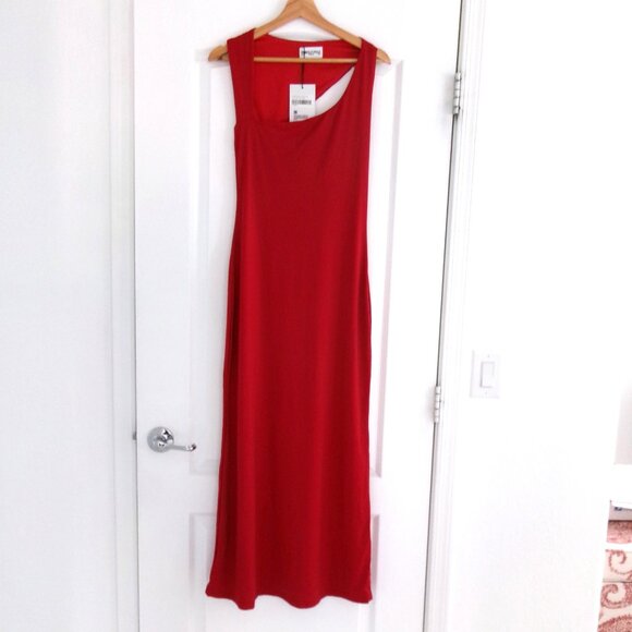 New with Tag, Princess Polly SMITHY Cut Out Back Red Maxi Dress Sz 6 Fits 4 / S - Picture 5 of 13